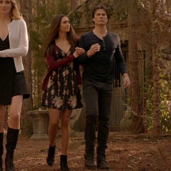 Alice + Olivia Alves Floral Dress ASO Elena Gilbert - Picture 10 of 10